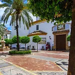 Strandlage Neptuno I- Elviria-marbella By Interhome Διαμέρισμα